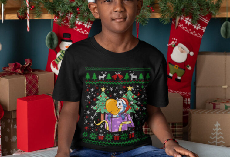 T-Shirt Design for Christmas Parrot Niche